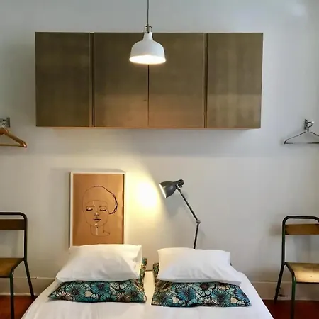 Apartment Flh Graca Vintage With Interior Garden Lissabon